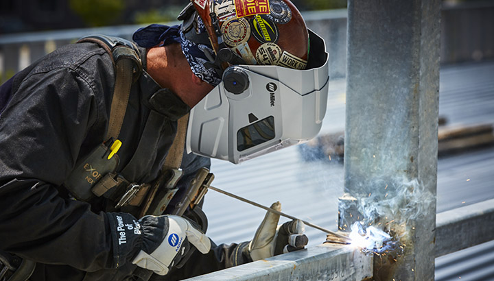 Selecting an Engine-Driven Welder for Structural Steel | MillerWelds